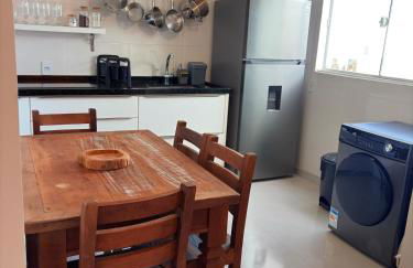 Apartamento com ar-condicionado, Wi-Fi no Campeche e estacionamento gratuito - Foto 4