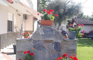 Elena Rooms-Apartments - Photo 80