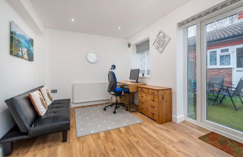 Family Friendly, Cosy 3 bed Home - Pass the Keys - Foto 15