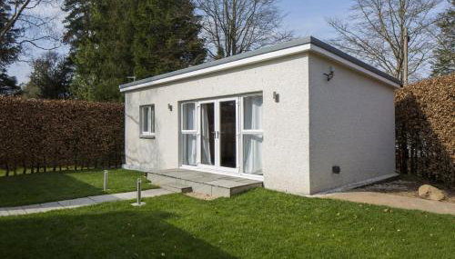 White Cottage - Cosy Holiday Cottage in Drymen, Loch Lomond & Trossachs - Foto 2, Garden