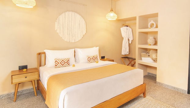 Cabana Kedungu by Ini Vie Hospitality - Foto 4, Habitación