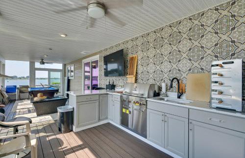 Weymouth Waterfront Getaway with Swim Spa and Hot Tub - Foto 23