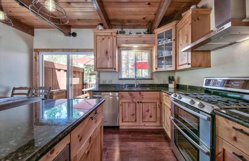 Tahoe Townie - Cozy Cabin in South Lake Tahoe! - Foto 22