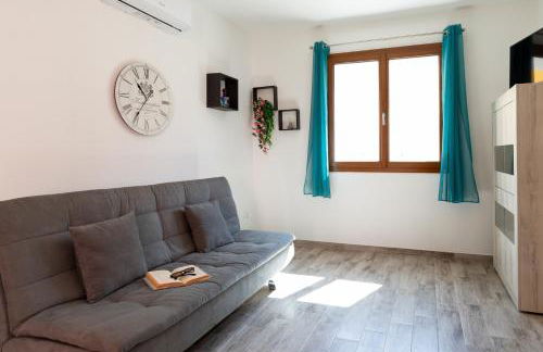 Zaira Home Free Wi-Fi 5 minuti dal Lago Liscia - Foto 2