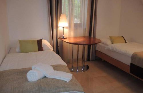 Private luxury Villa AZZURRO on Solta for up to 10 persons, free parking, very close to beach! FREE Kajak & Mountainbikes, GREAT living area & privacy! - Foto 29