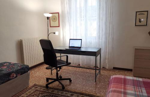 AT HOME IN CREMONA - Foto 7