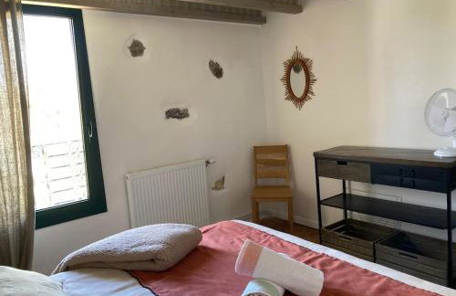 La Pomerolaise, Charmant appartement rénové dans une maison typique vigneronne - Foto 23