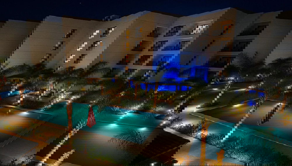 Chic & Spacious Retreat in Porto Said - Foto 1, Imagen principal