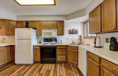 Brown Family Condo for Families Golf Trips and Girls Getaways - Foto 3