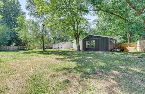 Benton Harbor Home 3 Mi to Beach Grill and Yard - Foto 25