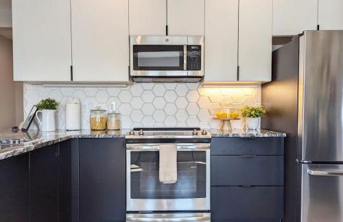 4BR-Sleeps 10-Hot Tub-Air Hockey-Gorgeous Views - Foto 26