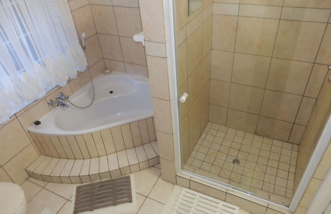 High Tide - Photo 19