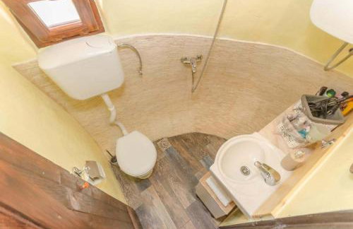 Mushroom house - Sleeps 4 - Pets Ok - Parking - Foto 35