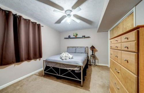 Hot Tub Fireplace Fire Pit Game Room & More - Foto 24