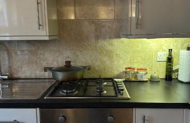 Clapham South - Large 1 Bed Penthouse - Photo 6