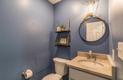 New Listing - Marsh Views Short Walk to Beach and Pools - Double Decks - Foto 12