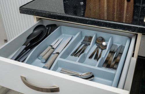 Modern 3 bedroom House - Parking - Sleeps 6 - Foto 17