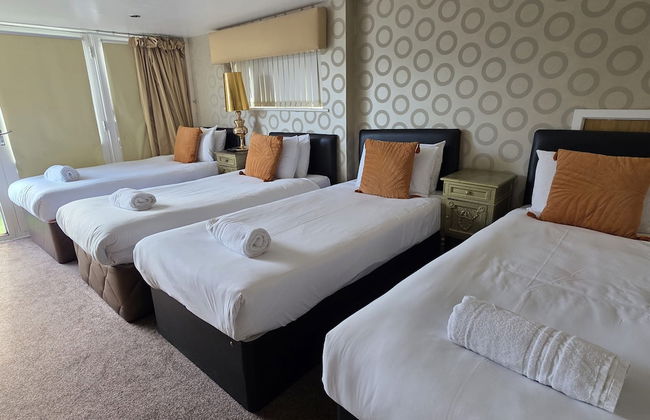 Contractor Bookers at Infinity Apartments - Foto 34