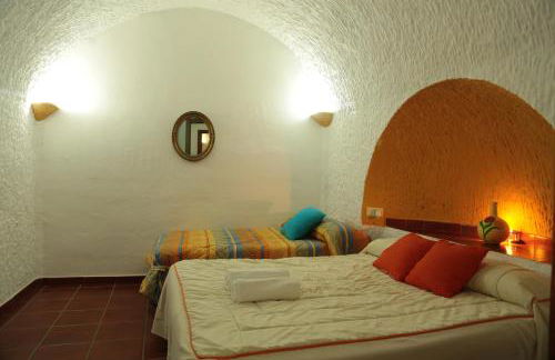 Cuevas la Chumbera - Photo 69