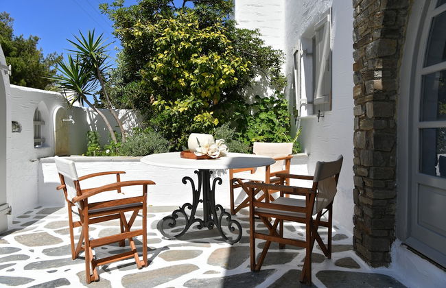 Santa Flora 3 bedroom House - Photo 27