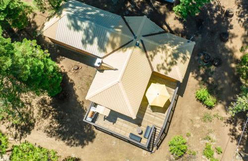 The Cedar House Prime Spot Kayaks & Cool AC - Photo 50