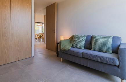 Stunning Beach House with Pool by LovelyStay - Foto 34