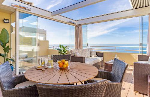 Infinity Blue Penthouse - Photo 8