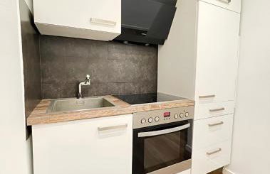 REGENCY Apartments - Zentrale 50m2 Wohnung I Balkon I Wasserblick I WiFi I Netflix - Foto 4