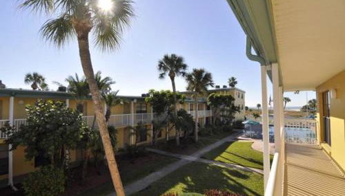 Treasure Island Beach Club 727-360-7096 - Foto 3