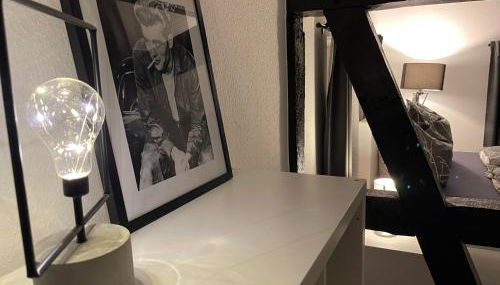 Fachwerkhaus mit 2 getrennten Schlafzimmern, Wohnzimmer und Küche - Foto 2