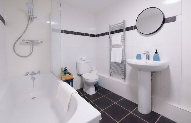 3 Bed Home near Hiking Trails & Parks - Foto 27