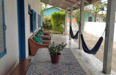 casa de praia em Itapoá SC a uma quadra da praia - Foto 6