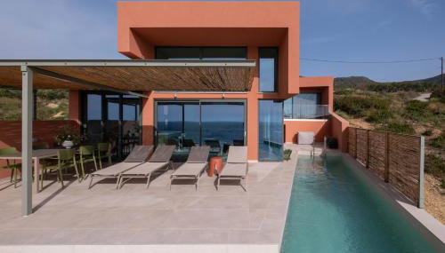 Casa Tarrha- Beachfront Villa with Heated Pool - Foto 4