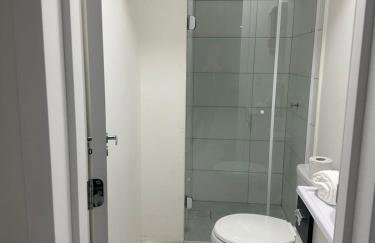 Loft um dormitório completo ao lado do consulado americano - Foto 7