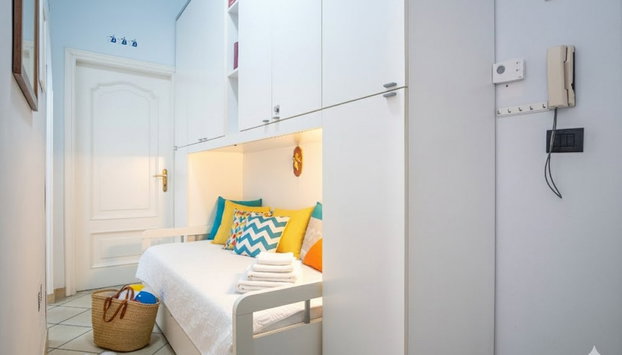 Casa Vacanze PIRINOLI - Foto 3, Habitación