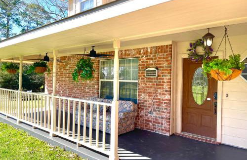 Country Getaway 4 Bedroom Resort in 10 Acre Lot - Foto 23