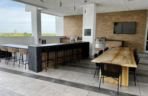 BRAND NEW TOP FLOOR IN THE HEART OF MIAMI - Foto 61