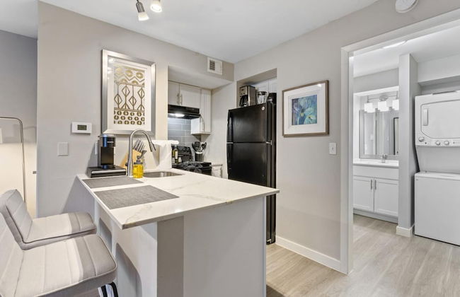 Cozy Chic Studio Close to Downtown and Domain - Foto 10