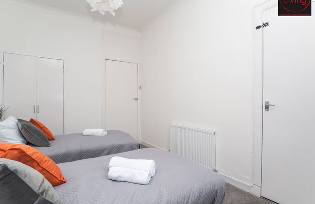 One Bedroom Apartment by Klass Living Serviced Accommodation Rutherglen - Crossroads Apartment With WiFi and Parking - Photo 2