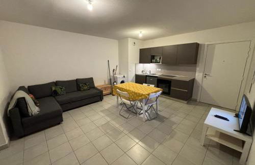 Charmant duplex à Montpellier pour 4 personnes, wifi, parking et tramway - Foto 8