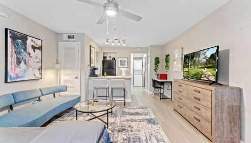 Cozy Efficiency Studios Close to Downtown and Domain - Foto 2