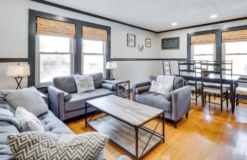 Bright Brevard Home Near Downtown and Trails - Foto 6