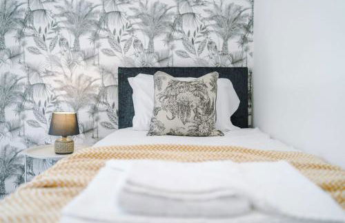 Rest&Recharge at Waterway House (4 Bedrooms, 7 Beds, 2 Bathrooms, Free parking) - Foto 28