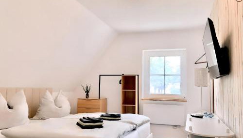 Das Sommerhaus - im Land der tausend Seen - Photo 3, furniture, towels, wardrobe, heating