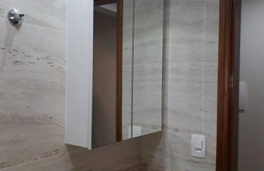 Pequeno e Moderno Loft - Foto 6