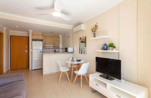 AT Zalamera Beach - Photo 3