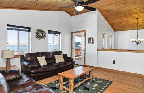 Country Bear Cabin at Bear Lake - Photo 12