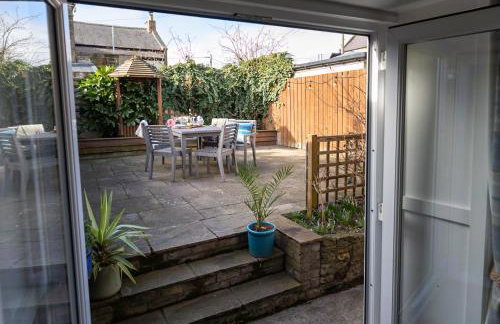 Church Cottage by Coast & Country Stays - Foto 19