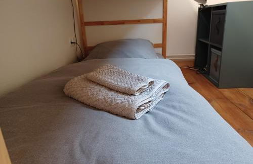 Schlossblick Apartment für 4 mit Küche Kamin Netflix Parken und Hofladen - Foto 24