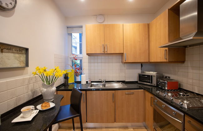 Endell Street - Photo 7